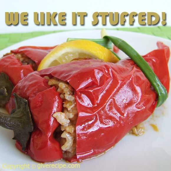 stuffedredbell1 stuffedredbell11 Stuffed Red Peppers Ramadan 4