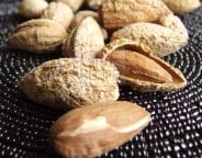 almonds1