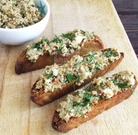 green-olive-bruchetta1
