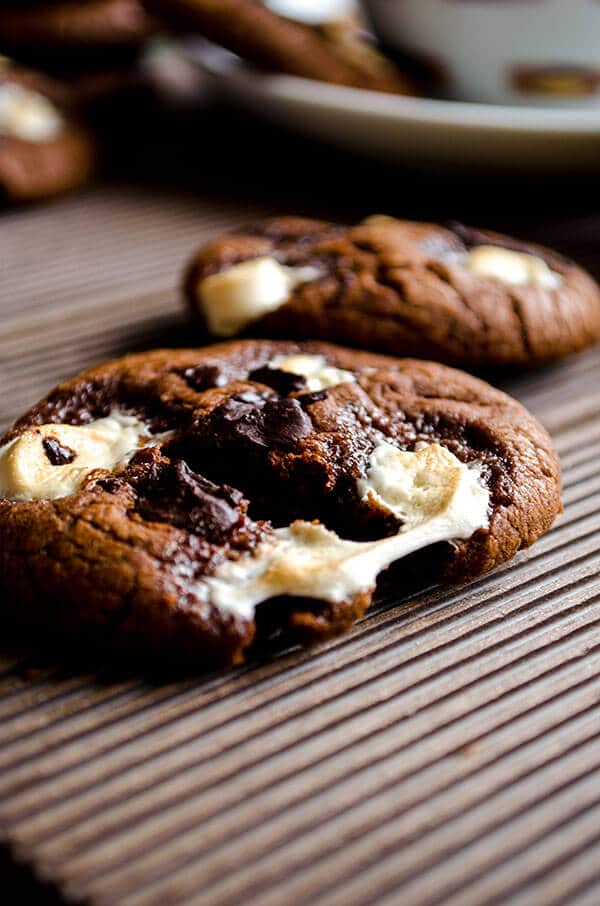 Marshmallow chocolate cookies 2