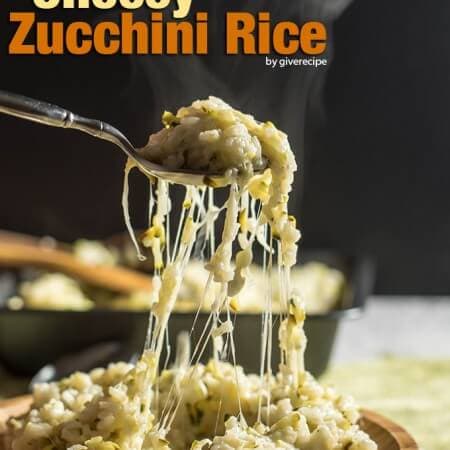 Cheesy Zucchini Rice will become the favorite side of the whole family despite the zucchini. 100% guaranteed! - giverecipe.com