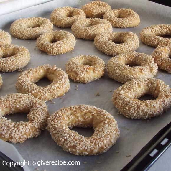 Sesame Rings | giverecipe.com