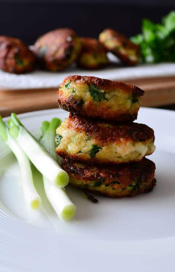 Leftover Bread And Cheese Patties | giverecipe.com