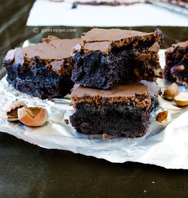 Double Chocolate Brownies | #chocolate #brownies #dessert | giverecipe.com