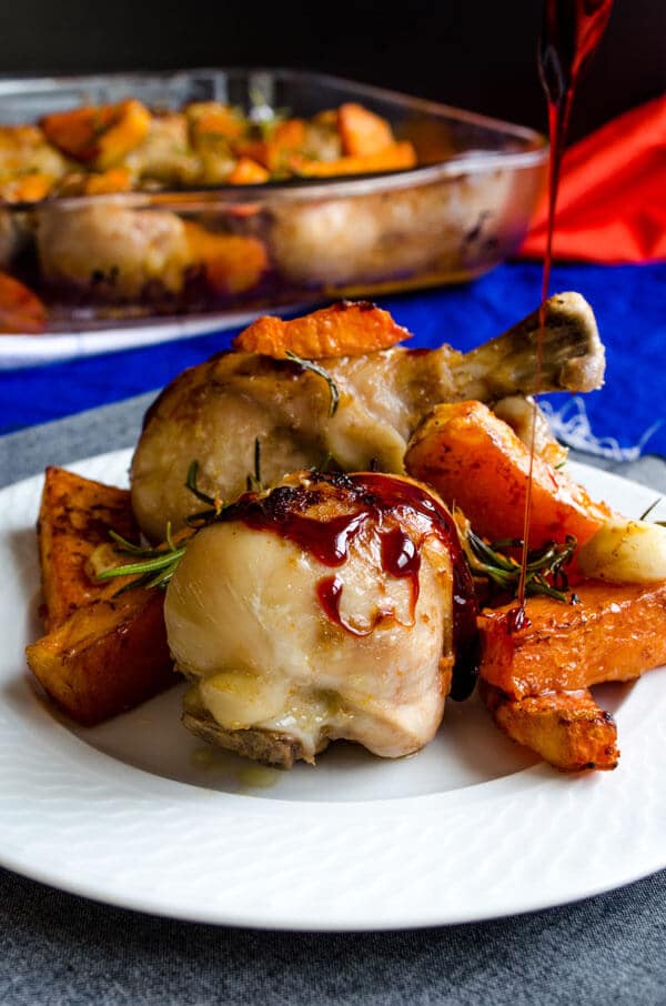 Roasted Chicken Drumsticks with Pumpkin | giverecipe.com | #chicken #drumsticks #pumpkin #chickendrumsticks #pomegranatemolasses chicken drumsticks and pumpkin in oven