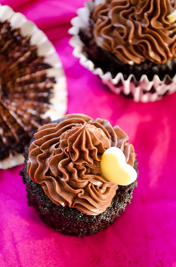 Eggless Chocolate Coffee Cupcakes