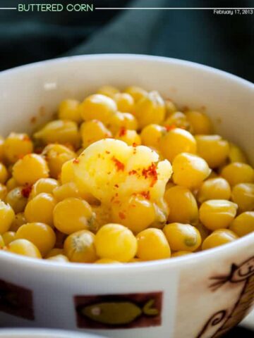 Buttered corn with chili | giverecipe.com | #corn #snack #appetizer