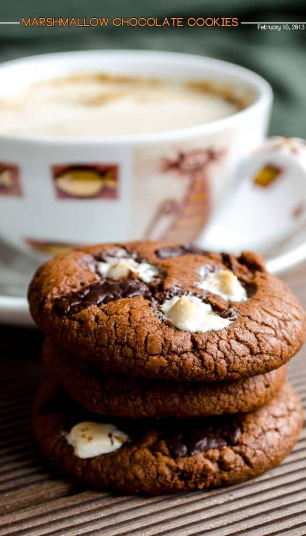 Marshmallow chocolate cookies | giverecipe.com | #cookies #chocolate #marshmallow #valentine's