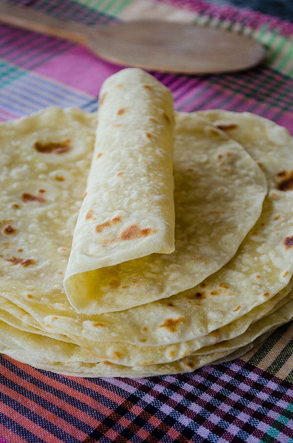 Basic Homemade Flour Tortillas | giverecipe.com | #tortilla #bread