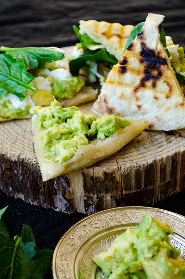 Spinach and avocado sandwich | giverecipe.com | #avocado #healthy #spinach #sandwich