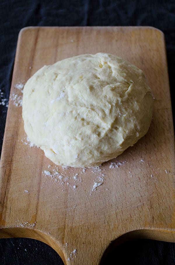 Basic Homemade Flour Tortillas | giverecipe.com | #tortilla #bread