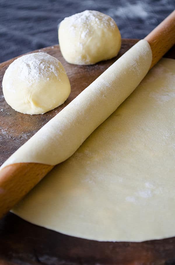 Basic Homemade Flour Tortillas | giverecipe.com | #tortilla #bread