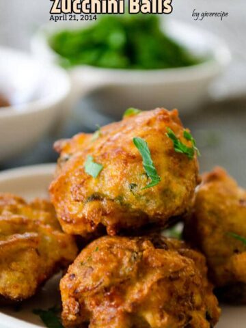 Fried Zucchini Balls | giverecipe.com | #zucchini #balls #vegetarian #meze #appetizer