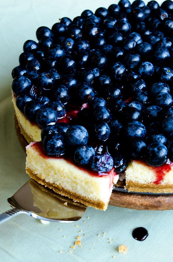 Blueberry Cheesecake Lighter Version | giverecipe.com | #cheesecake #blueberries #dessert #cake #berries