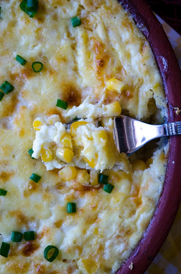 Creamy Cheesy Corn Casserole | giverecipe.com | #corn #casserole #cheesy #corncasserole #freshcorn