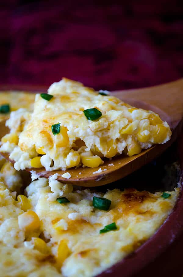 Creamy Cheesy Corn Casserole | giverecipe.com | #corn #casserole #cheesy #corncasserole #freshcorn