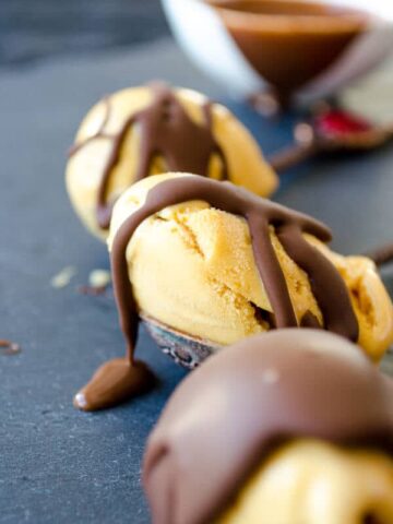 Salted Caramel Ice Cream | giverecipe.com | #icecream #caramel #summerrecipes