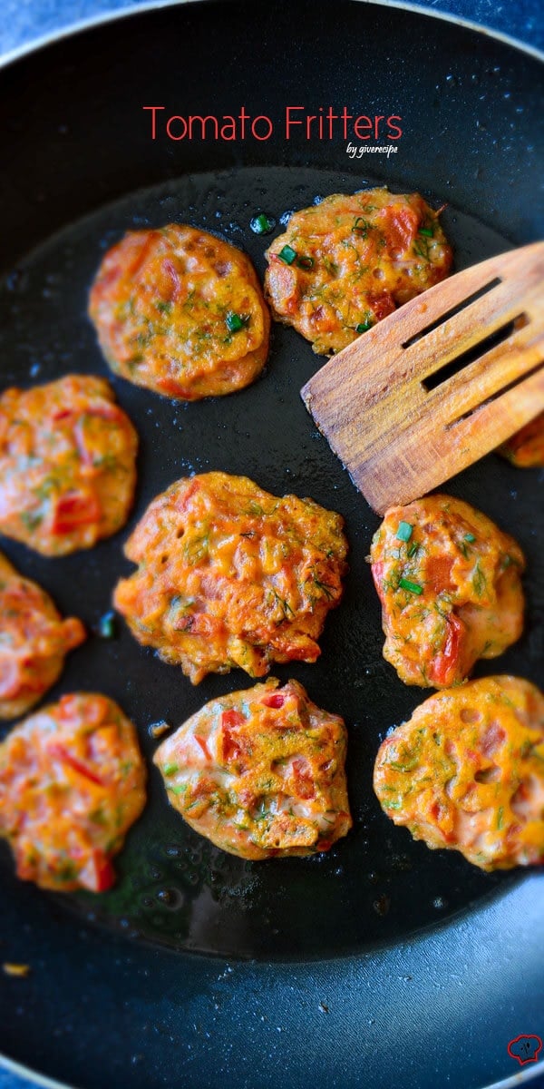 Tomato Fritters | giverecipe.com | #tomatorecipes #summerrecipes #frittersrecipe #tomatofritters