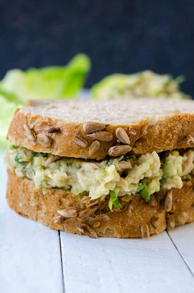 Creamy Avocado Tuna Sandwich | giverecipe.com | #avocado #tuna #sandwich #healthyrecipes