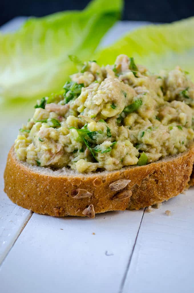 Creamy Avocado Tuna Sandwich | giverecipe.com | #avocado #tuna #sandwich #healthyrecipes