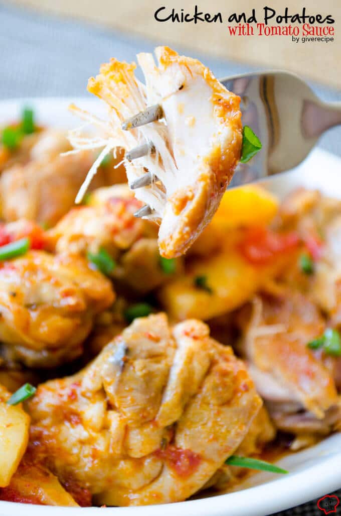 Chicken and Potatoes with Tomato Sauce | giverecipe.com | #chicken #chickenandpotatoes