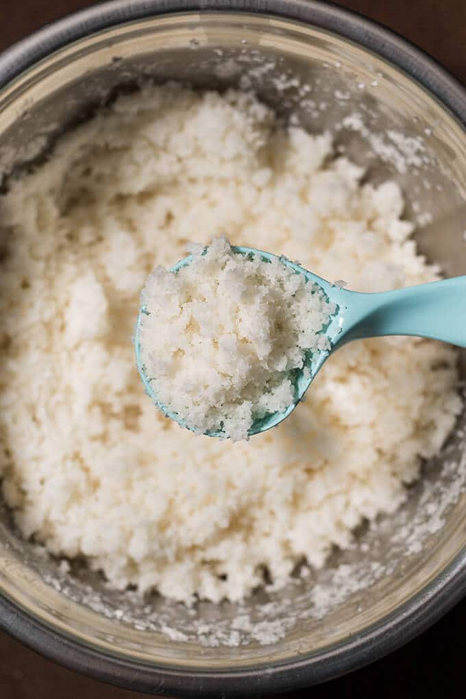 You need just three ingredients for these coconut macaroons and they are ready to go in the oven in 10 minutes. These are glutenfree too.