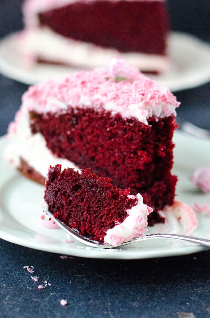 Classic Red Velvet Cake | giverecipe.com | #redvelvet #valentinesday