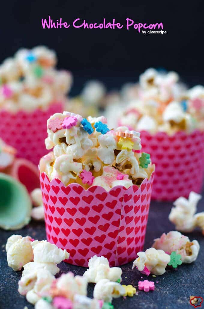 White Chocolate Popcorn | giverecipe.com | #popcorn #partyfood