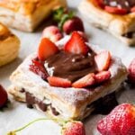 4-Ingredient Chocolate Strawberry Tartlets | giverecipe.com | #strawberry #puffpastry