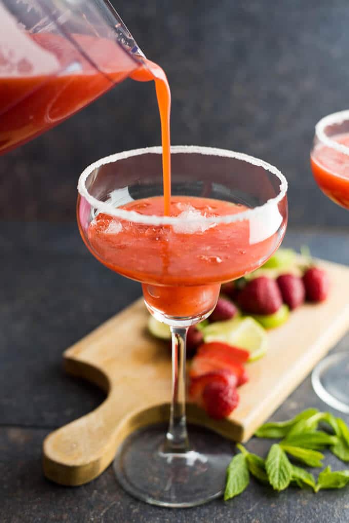 Fresh Strawberry Margarita | giverecipe.com | #margarita #strawberry