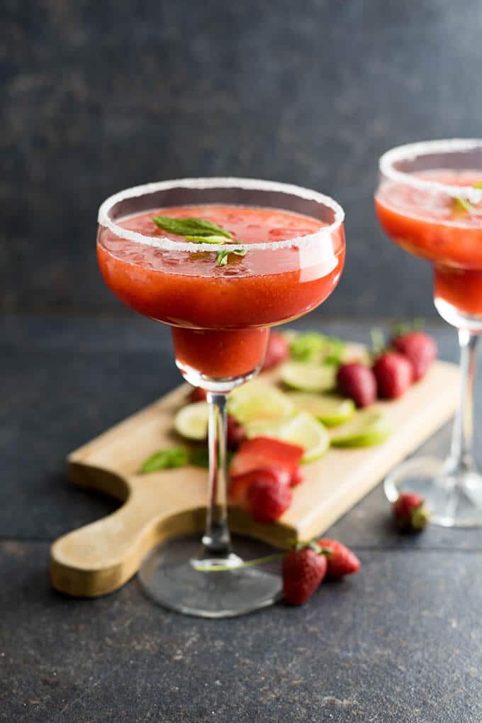 Fresh Strawberry Margarita | giverecipe.com | #margarita #strawberry