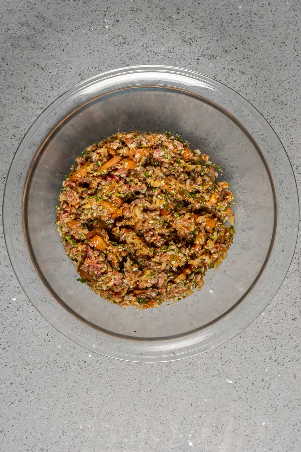 Kabak dolma filling in a glass bowl.