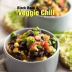 Black Bean and Veggie Chili. Healthy, hearty and very easy. Ready in 30 minutes! - giverecipe.com