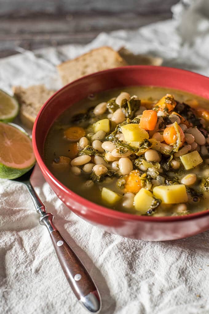 Tuscan Bean Soup is the best comforting meal on chilly days. A vegan recipe and amazingly flavorsome as it is loaded with wonderful vegetables. Ready in 30 min! - giverecipe.com