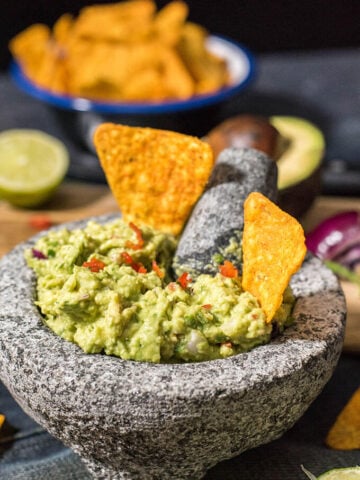 How to make spicy guacamole without jalapenos