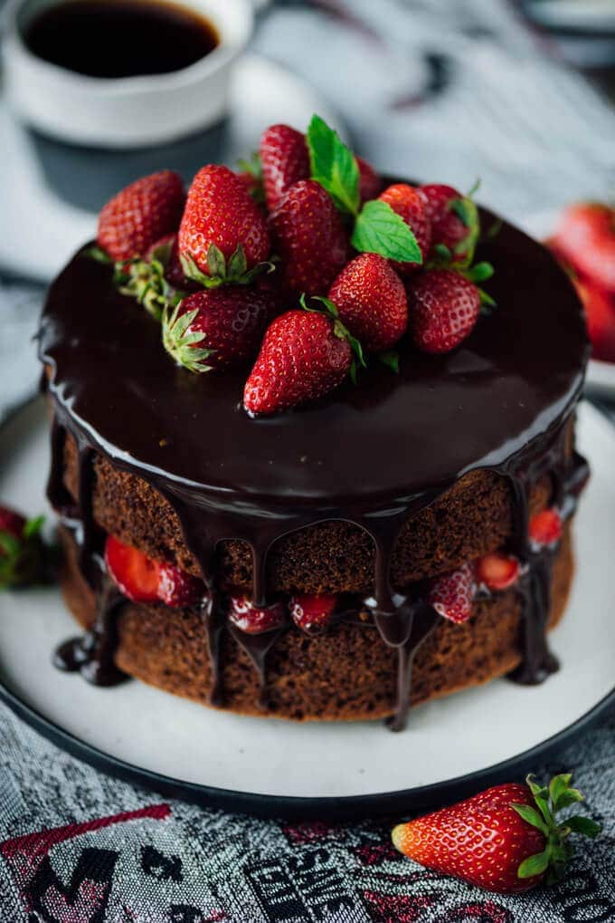 Chocolate strawberry cake with chocolate ganache and fresh strawberries