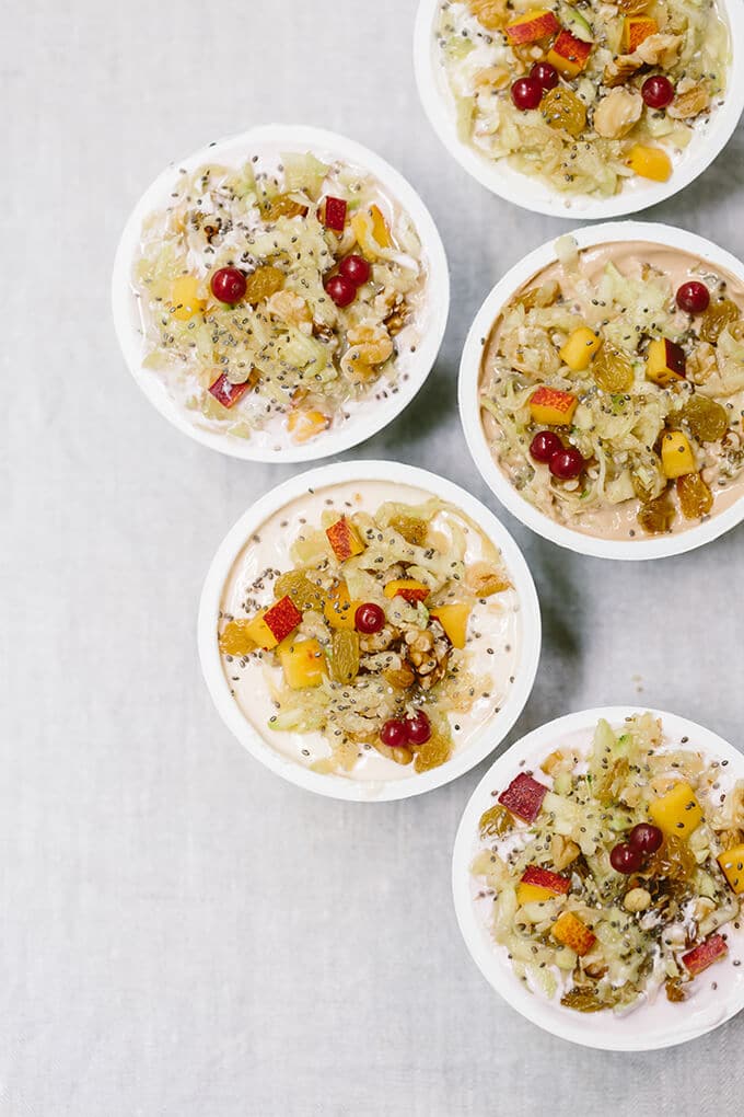 Zucchini Yogurt Pudding is a perfect summer snack. A cup of yogurt can turn into an amazing healthy dessert in less than 5 minutes. You won’t taste zucchini at all! #sponsored