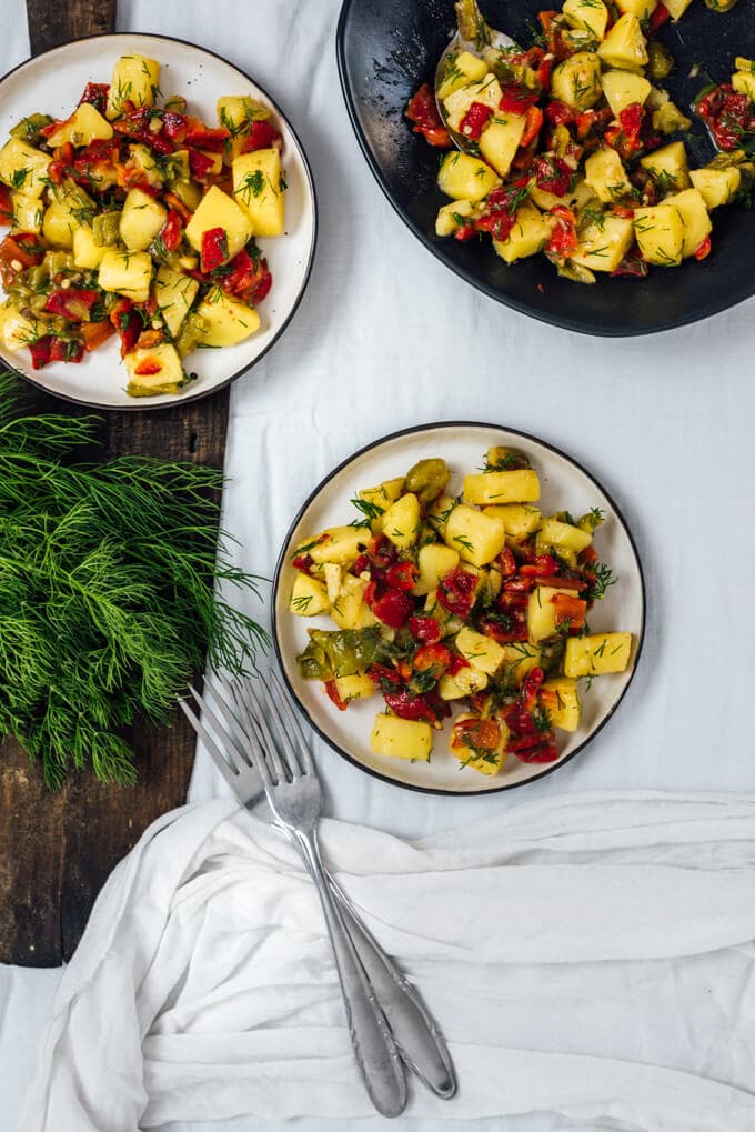 This tangy Roasted Pepper Potato Salad without Mayo is so good that it is a big hit at barbecues and summer picnics. You won’t miss your classic recipe once you taste this one.