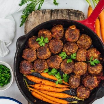 Gluten-Free Honey Garlic Meatballs are juicy, tender and packed with sweet and tangy flavors. Perfect as appetizer or served with veggies as dinner! You can prepare these in advance and bake when you are ready.