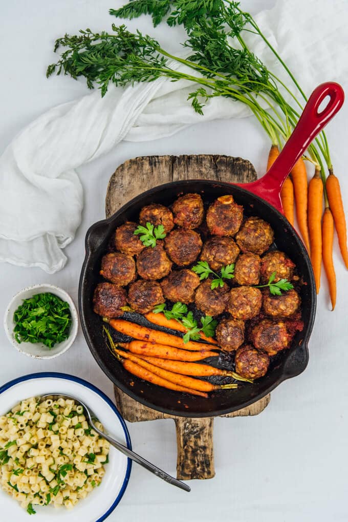 Gluten-Free Honey Garlic Meatballs are juicy, tender and packed with sweet and tangy flavors. Perfect as appetizer or served with veggies as dinner! You can prepare these in advance and bake when you are ready.