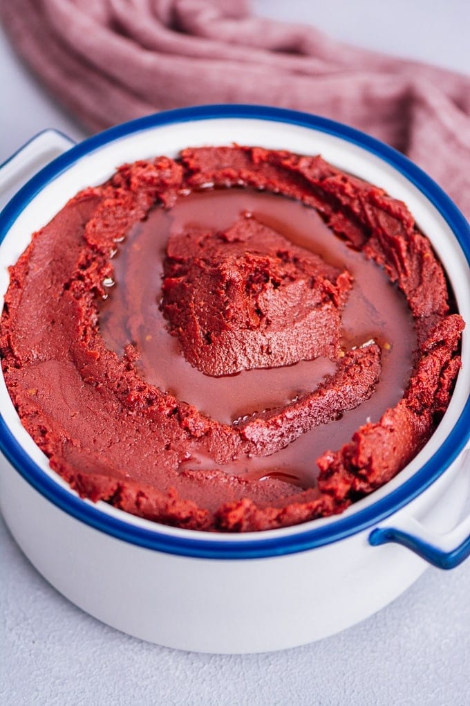 Tomato paste on sale