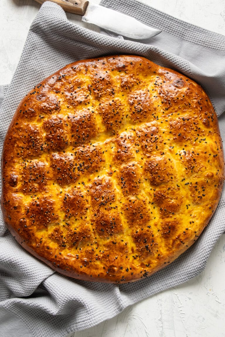Turkish Pide Bread - Ramazan Pidesi - Give Recipe